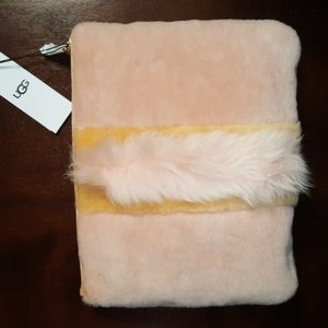 UGG Pink Large Zip Pouch WISP